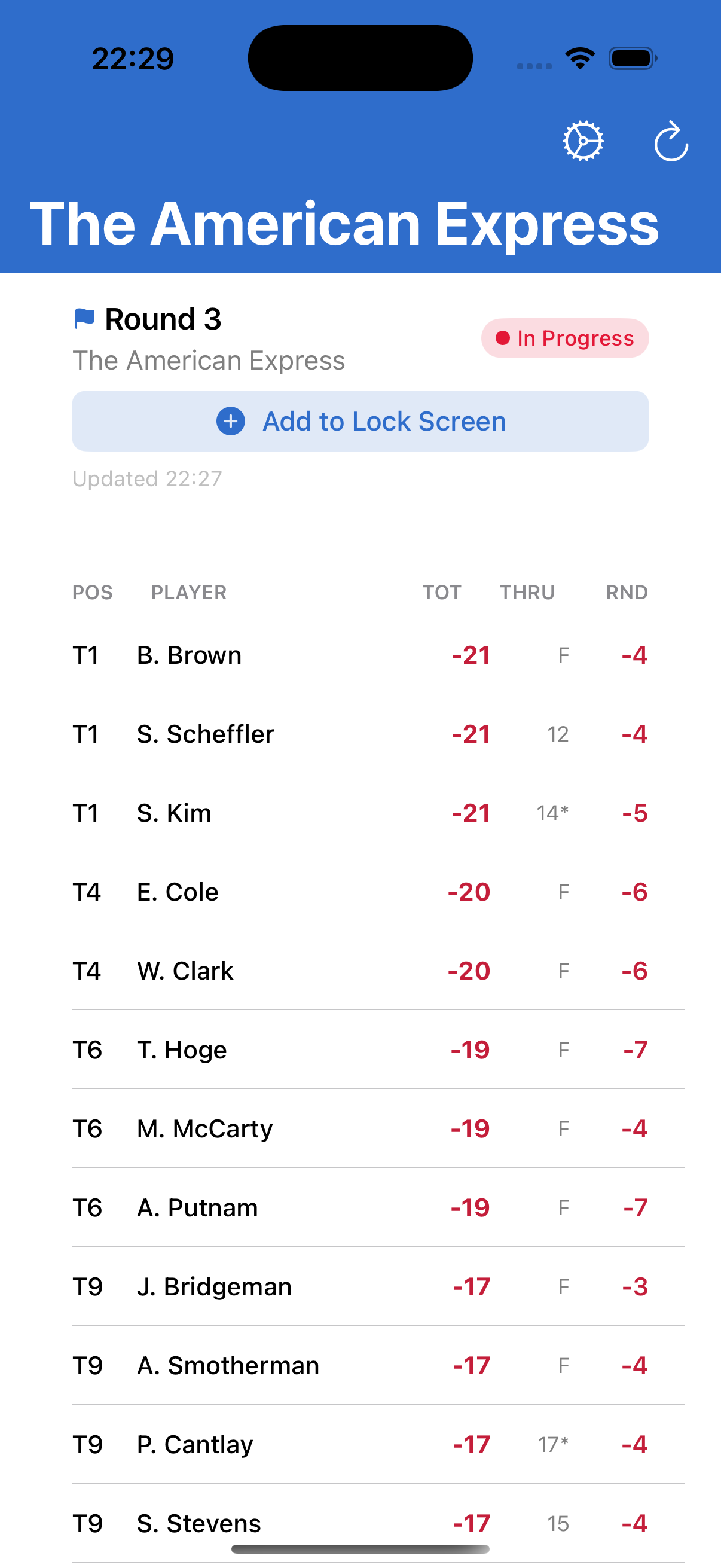 Golf Pulse main leaderboard showing live tournament scores